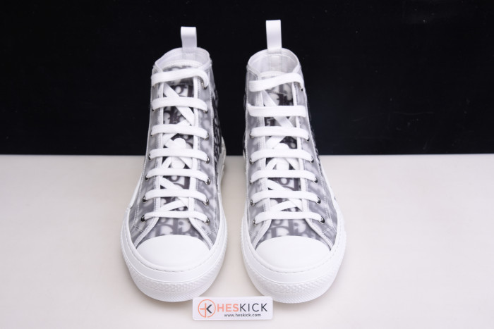 D10R B23 Oblique High Top Sneakers