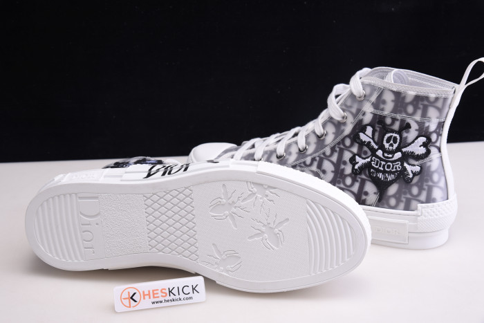 D10R B23 Oblique High Top Sneakers