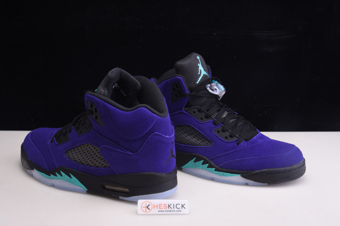 Air Jordan 5 Retro Alternate Grape 136027-500