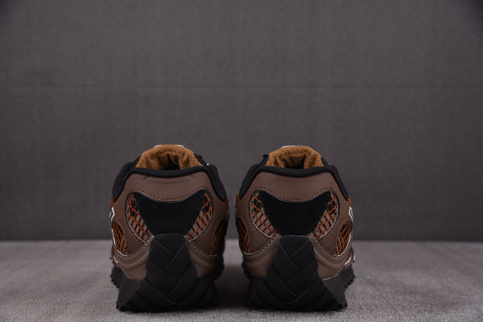 BOTEGA VENETA Orbit BROWN