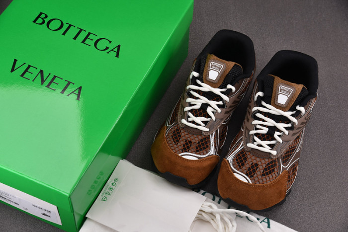 BOTEGA VENETA Orbit BROWN